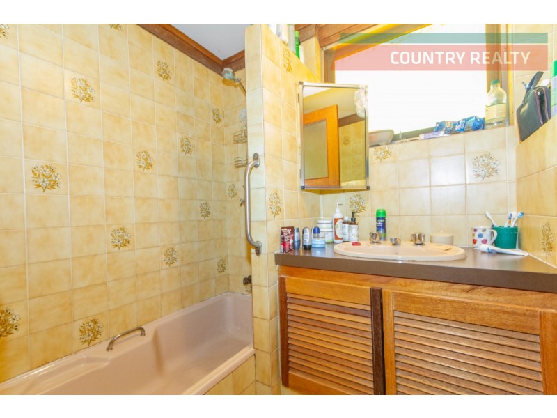 52 Quinlan Street, Goomalling WA 6460