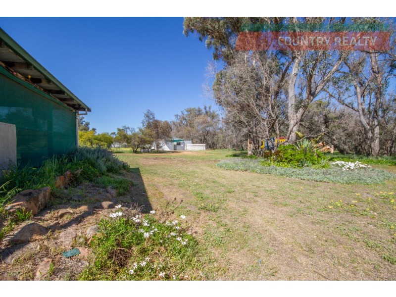 45 Blue Gum Way, Toodyay WA 6566