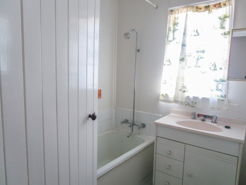 142 Chidlow Street, Northam WA 6401