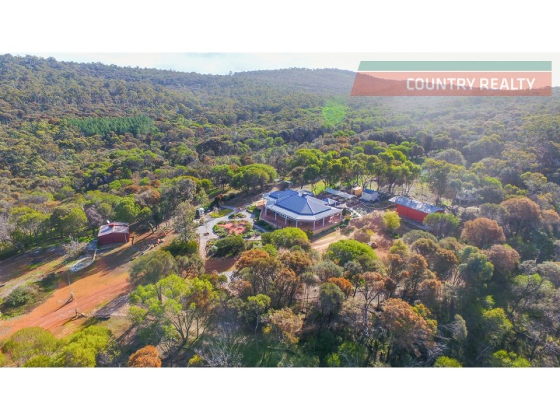 38 Lukin Road, Clackline WA 6564