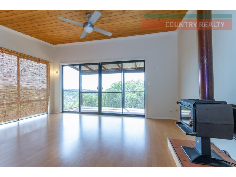 212 Horseshoe Road, Toodyay WA 6566