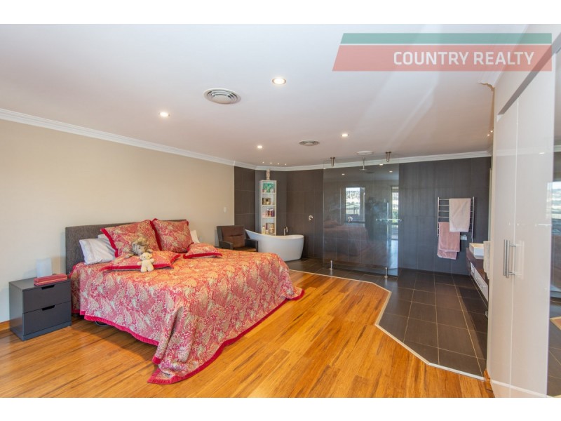 9 Camfield Place, York WA 6302