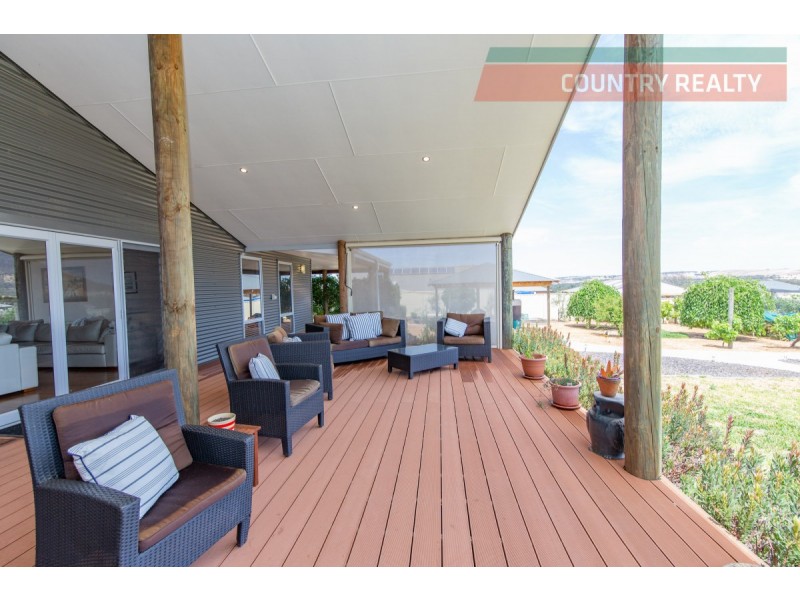 9 Camfield Place, York WA 6302