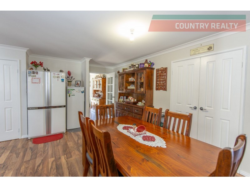 11 Weedon Entrance, Toodyay WA 6566