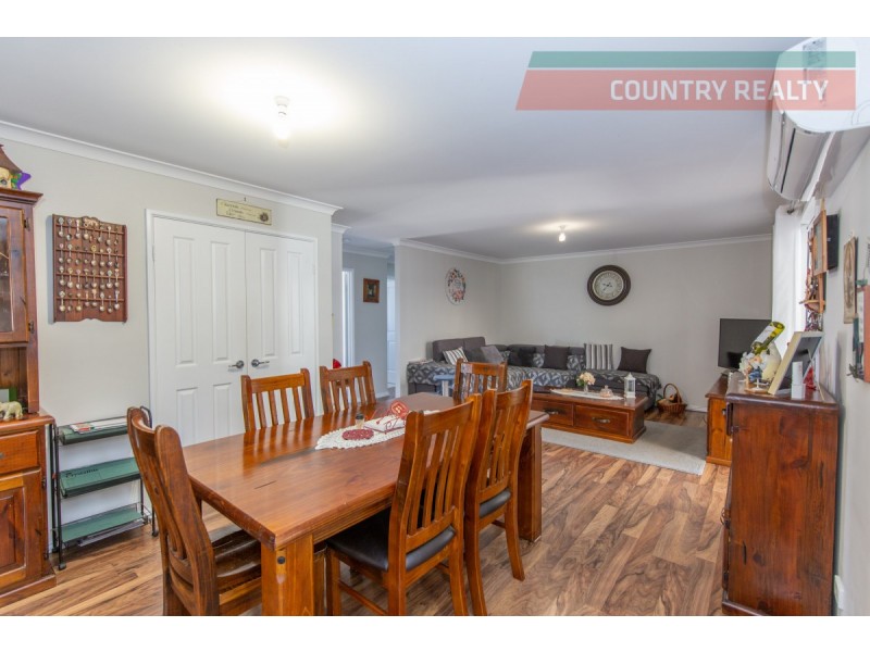 11 Weedon Entrance, Toodyay WA 6566