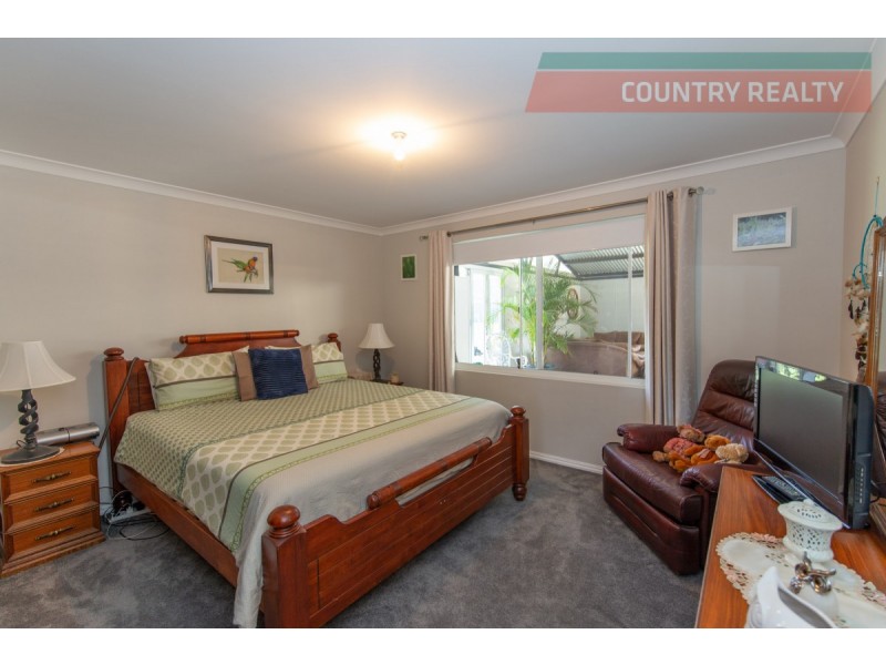 11 Weedon Entrance, Toodyay WA 6566