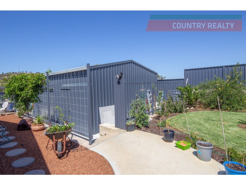 11 Weedon Entrance, Toodyay WA 6566
