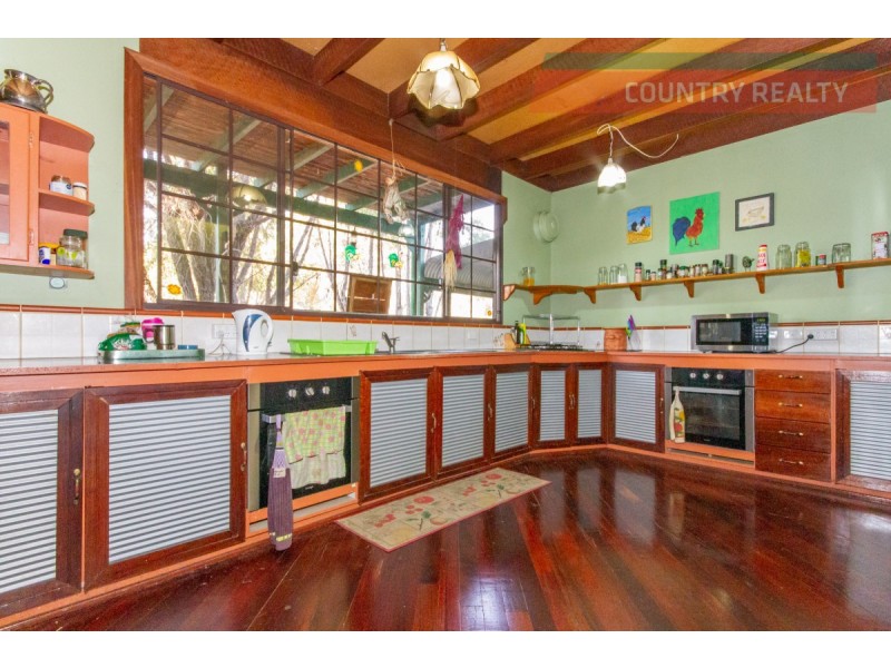 3 Munnapin Rise, Toodyay WA 6566