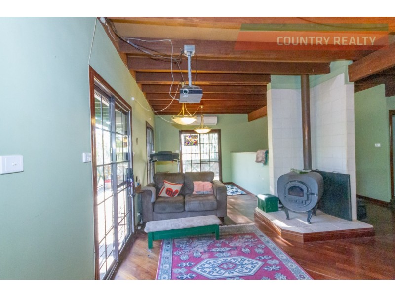 3 Munnapin Rise, Toodyay WA 6566