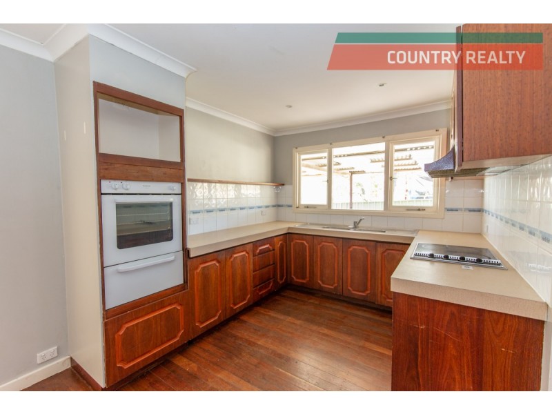 15 Fernie Street, Northam WA 6401