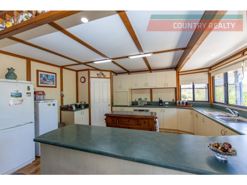 85 Twilight Brae, Toodyay WA 6566