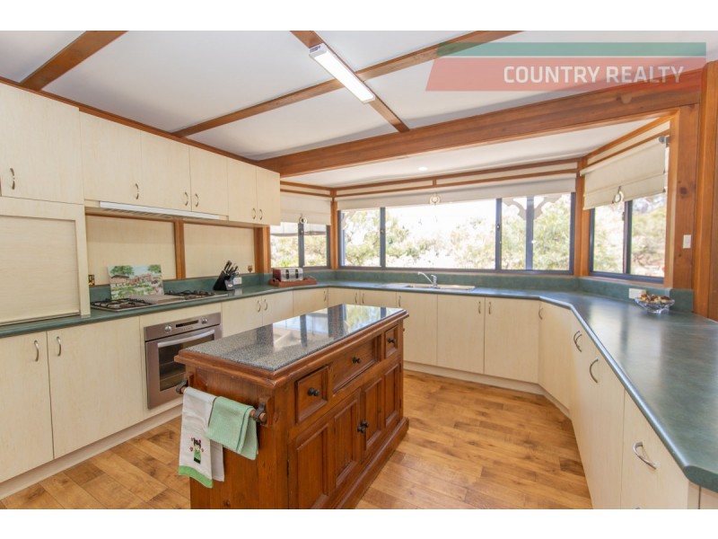 85 Twilight Brae, Toodyay WA 6566