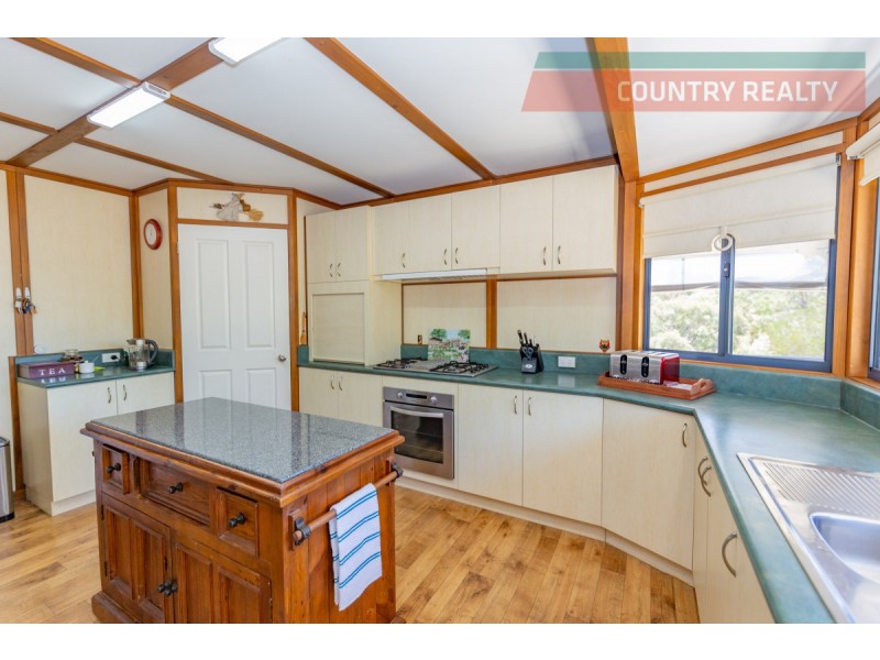 85 Twilight Brae, Toodyay WA 6566