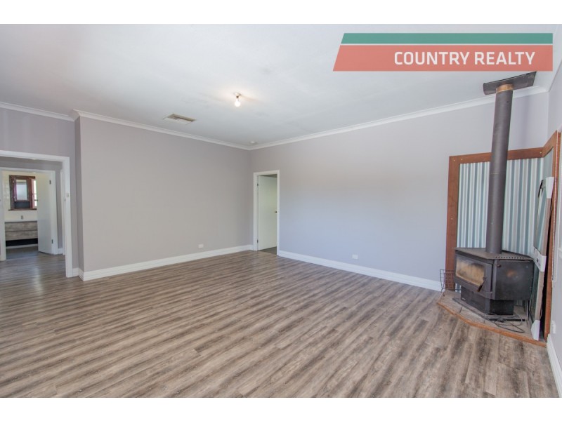 59 Wilson Street, Grass Valley WA 6403