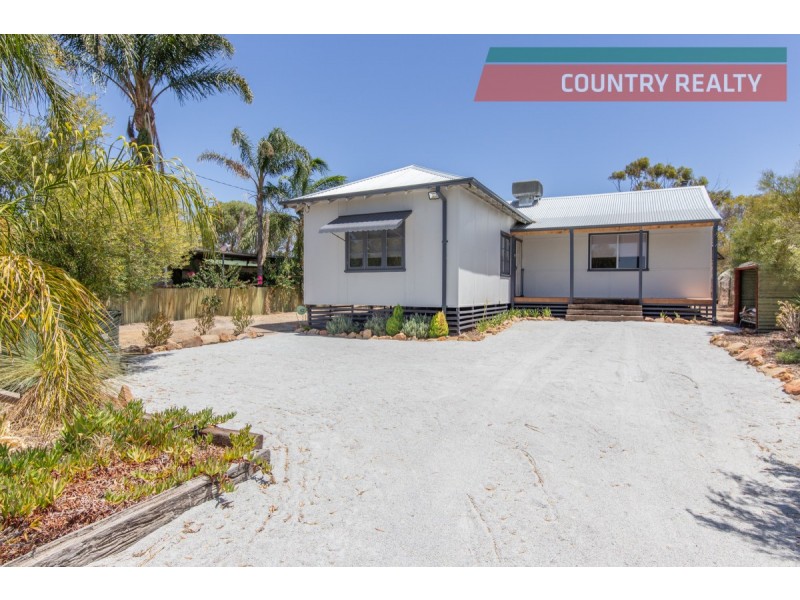 59 Wilson Street, Grass Valley WA 6403