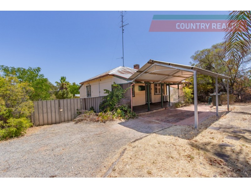 236 Duke Street, Northam WA 6401