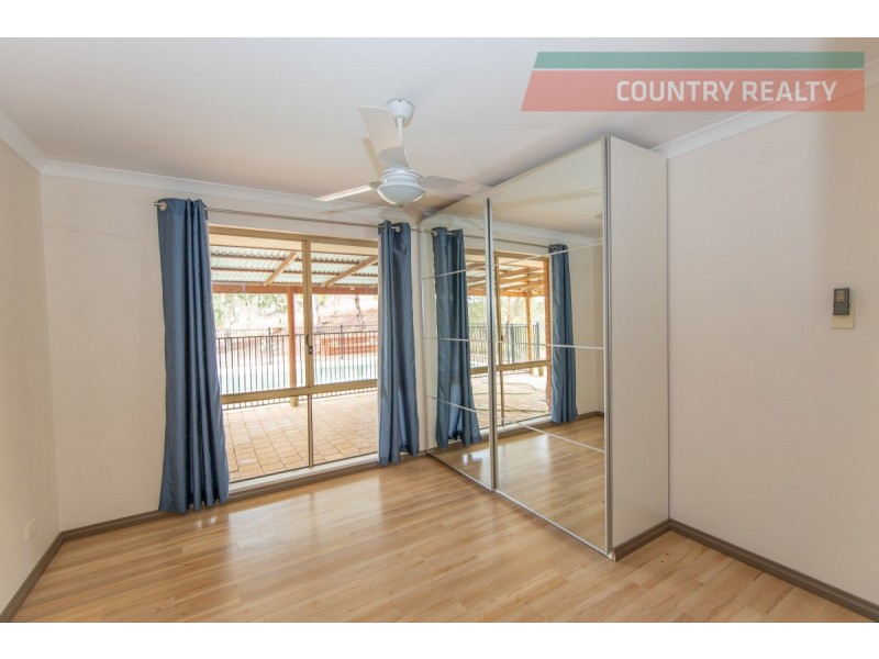 121 Coondle Drive, Toodyay WA 6566