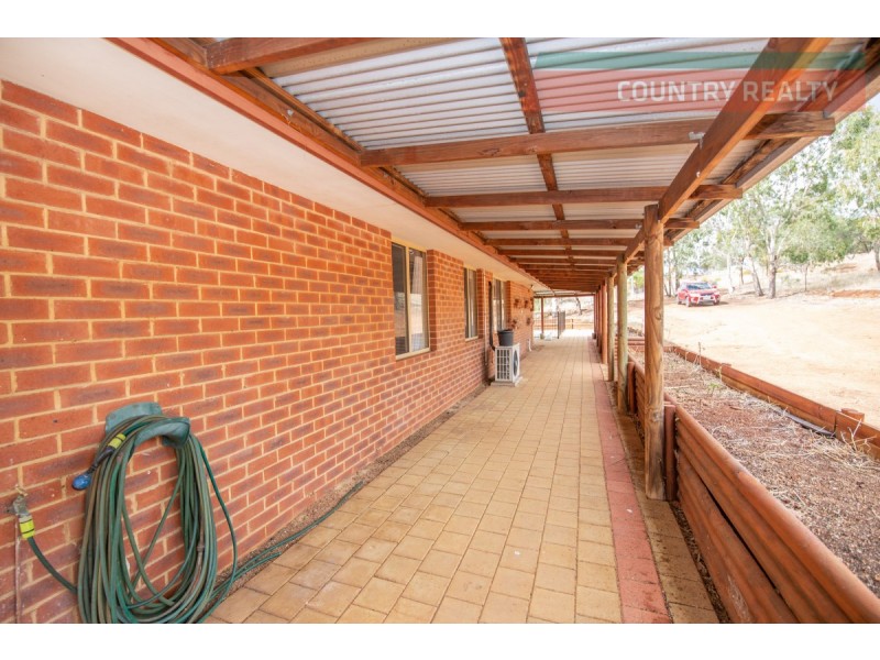 121 Coondle Drive, Toodyay WA 6566