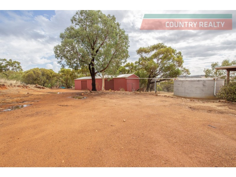 121 Coondle Drive, Toodyay WA 6566