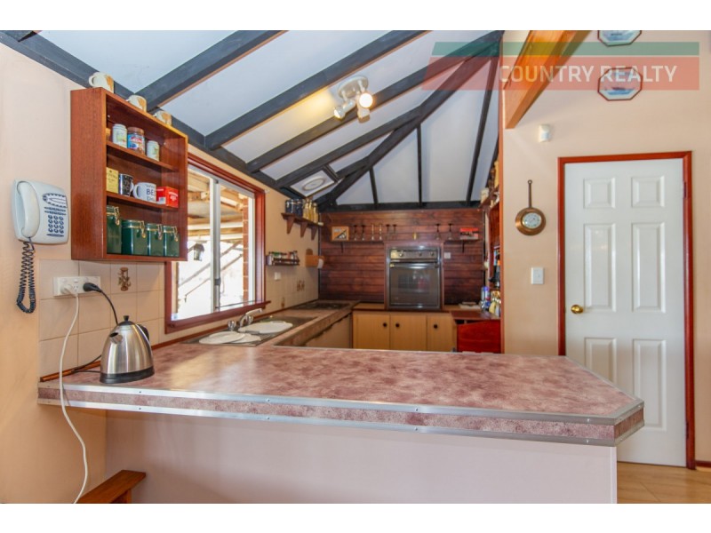 1827 Top Beverley-York Road, York WA 6302