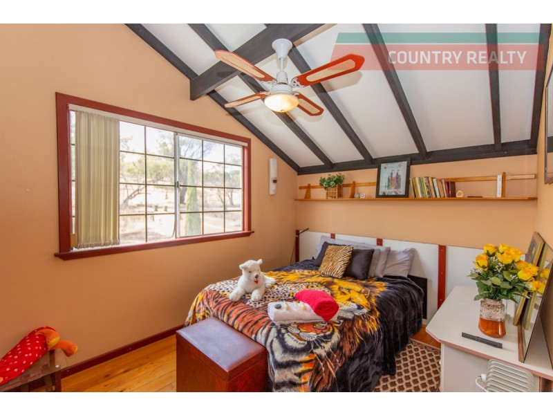 1827 Top Beverley-York Road, York WA 6302