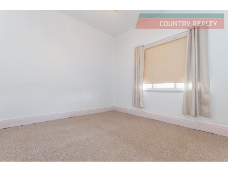 19 Weld Street, Northam WA 6401