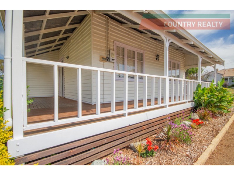 19 Weld Street, Northam WA 6401