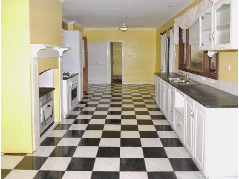 54 Forrest Street, Northam WA 6401