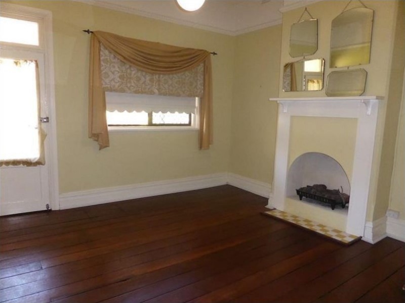 54 Forrest Street, Northam WA 6401