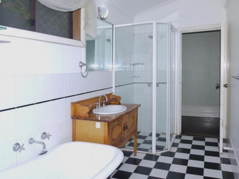 54 Forrest Street, Northam WA 6401