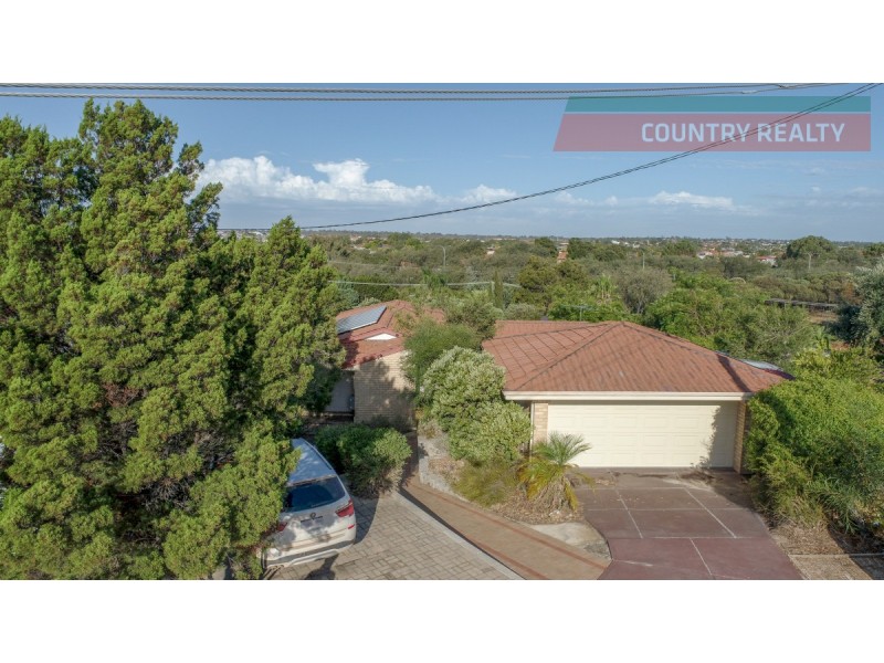 22 Essex Court, Quinns Rocks WA 6030