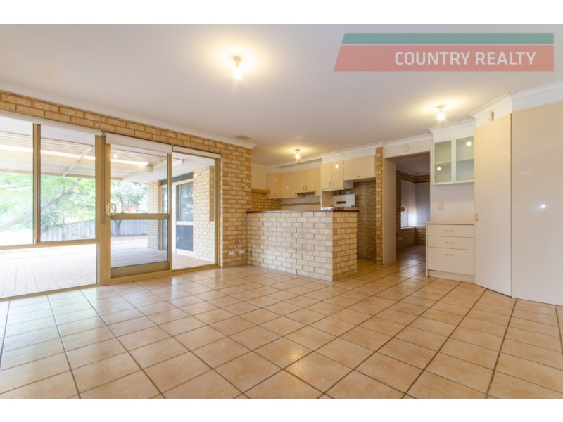 22 Essex Court, Quinns Rocks WA 6030