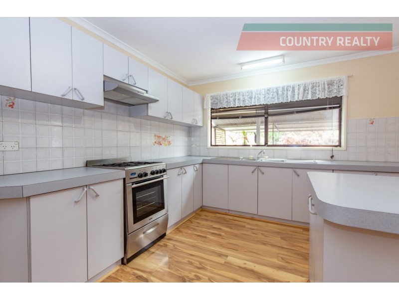 232 Hawke Avenue, Wundowie WA 6560