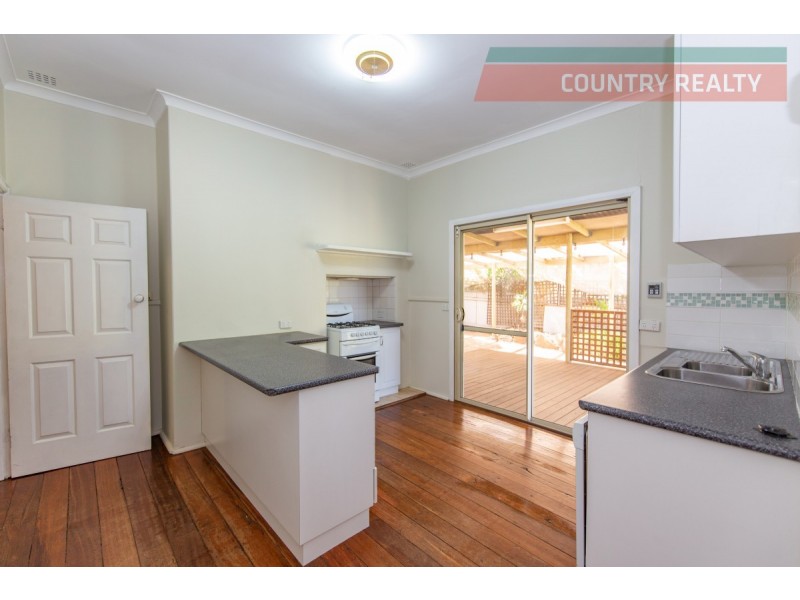 60 Gairdner Street, Northam WA 6401