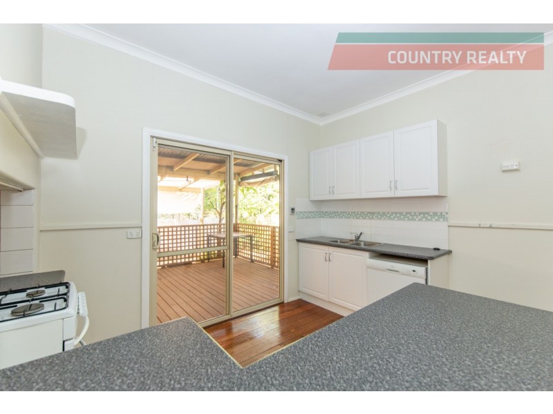 60 Gairdner Street, Northam WA 6401