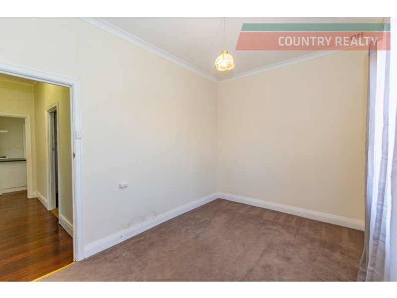 60 Gairdner Street, Northam WA 6401