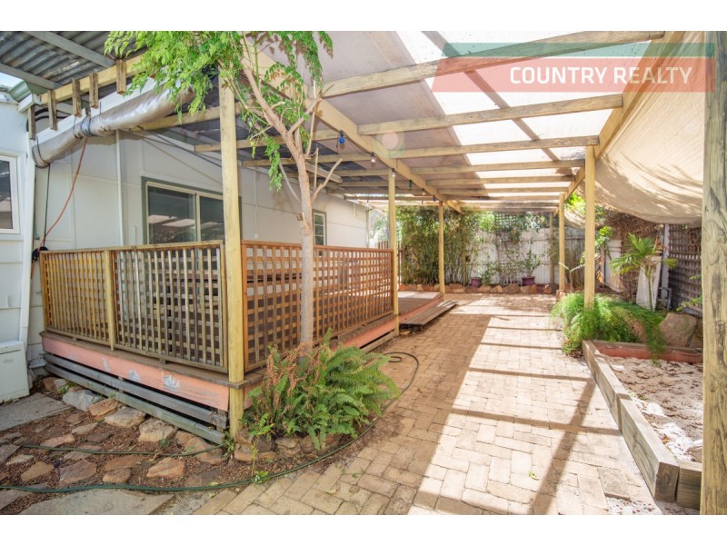 60 Gairdner Street, Northam WA 6401