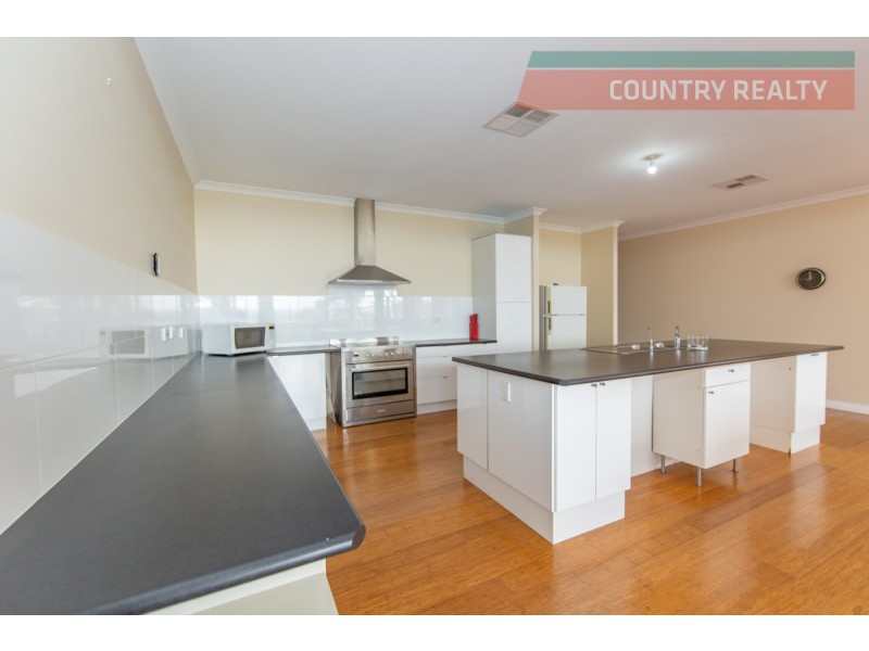 7 Mastalerz Retreat, Toodyay WA 6566