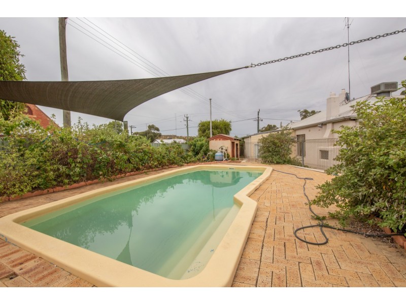 183 Wellington Street, Northam WA 6401