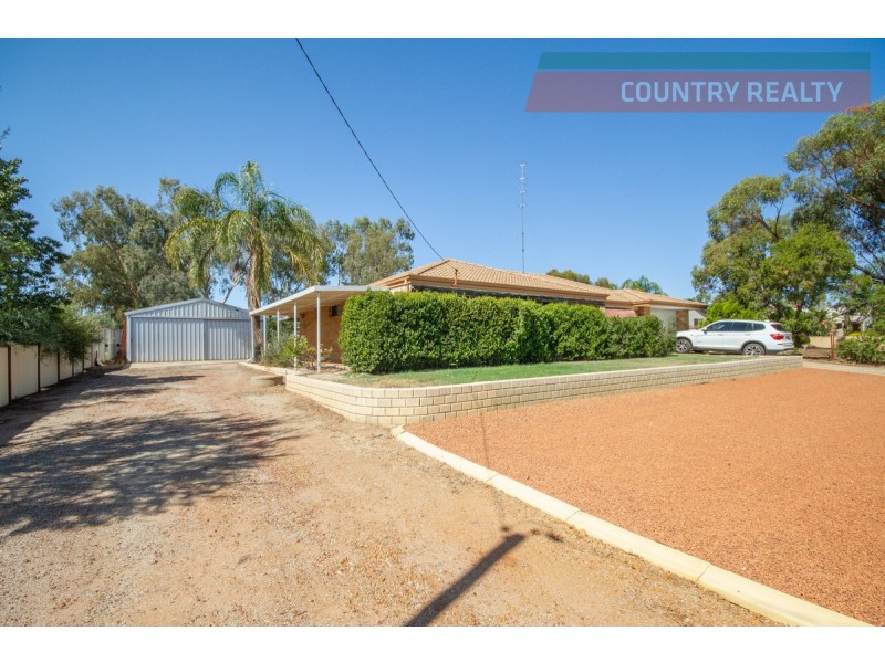 74 Newcastle Street, York WA 6302