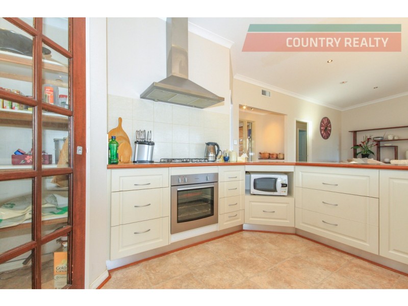 40 Salt Valley Road, Toodyay WA 6566