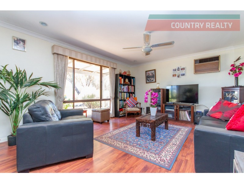 32 Katta Rise, Toodyay WA 6566