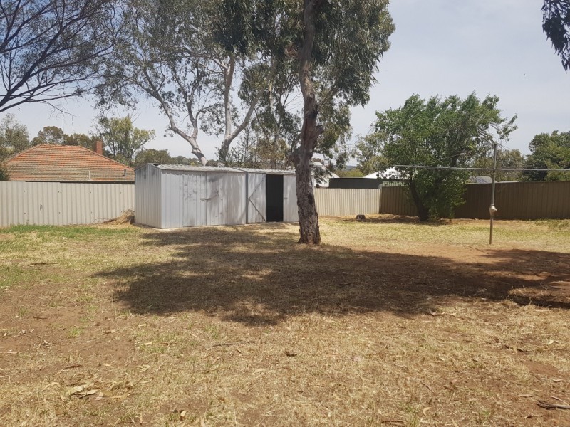 82 Gairdner Street, Northam WA 6401