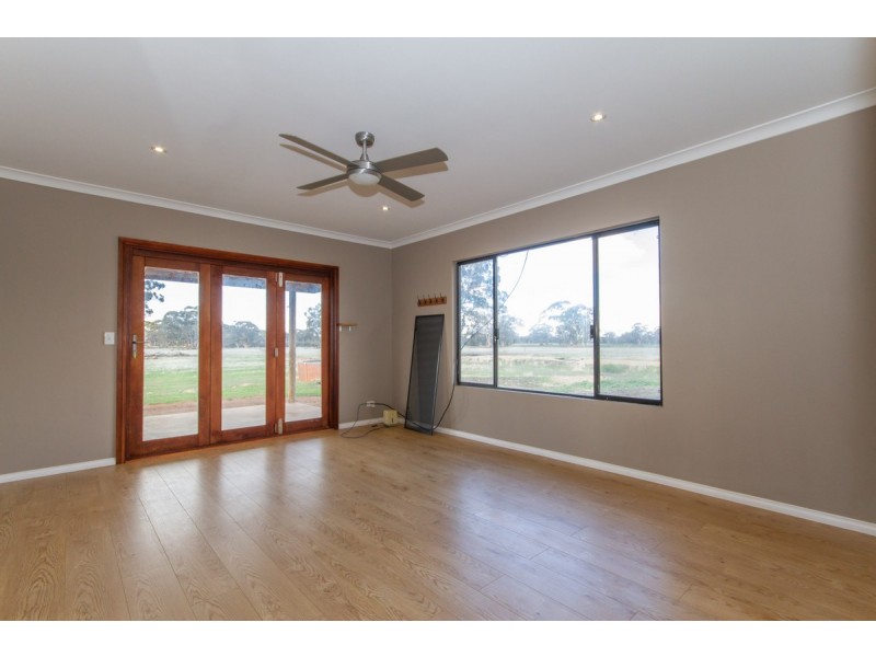 375 Deep Pool Road, Dale WA 6304