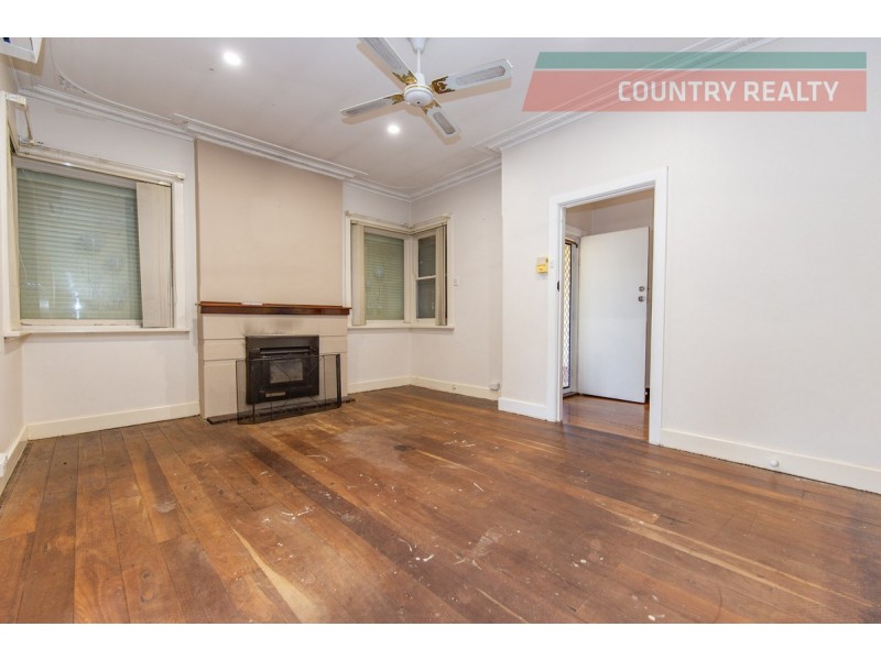 55 Newcastle Road, Northam WA 6401