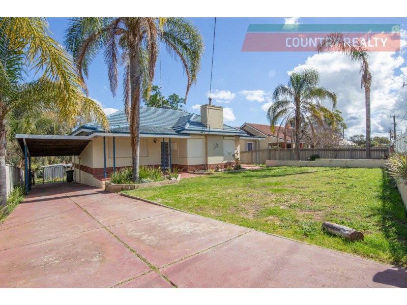 55 Newcastle Road, Northam WA 6401