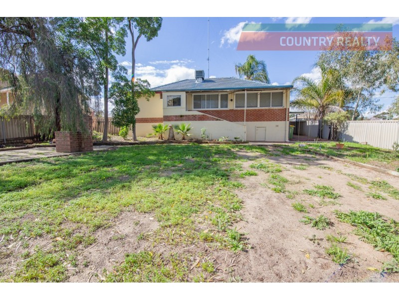 55 Newcastle Road, Northam WA 6401