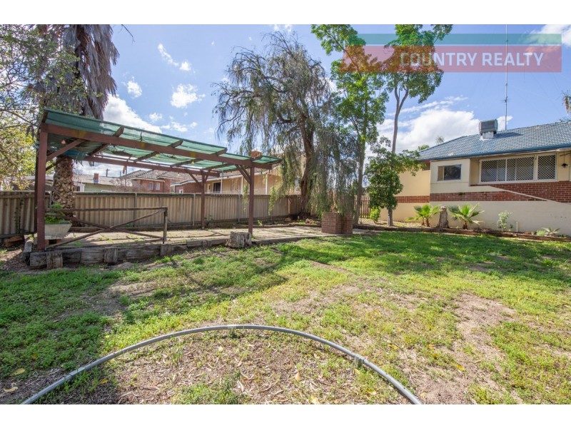 55 Newcastle Road, Northam WA 6401