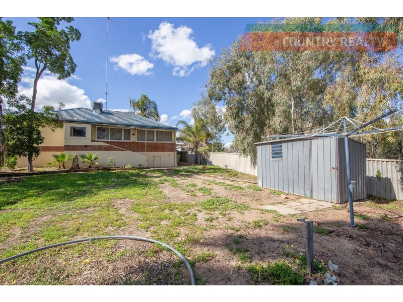 55 Newcastle Road, Northam WA 6401