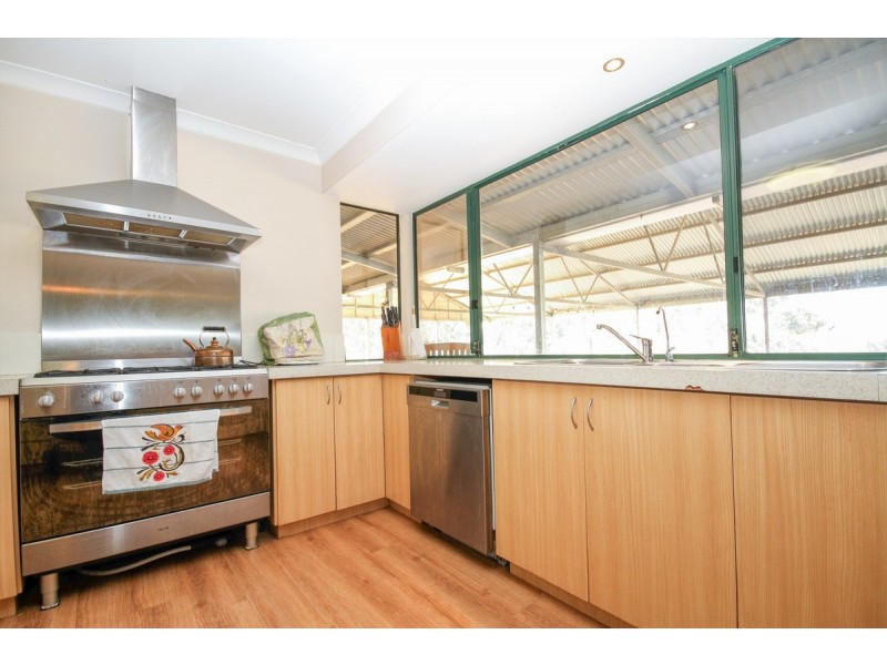 58 Virginia Court, Clackline WA 6564